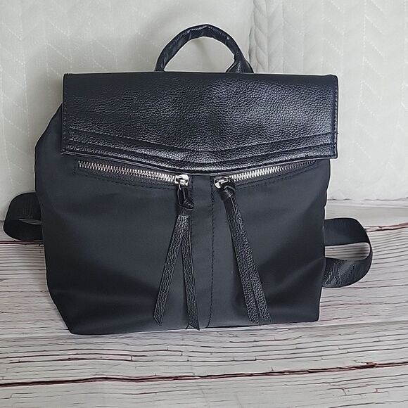 BOTKIER New York Black Small Backpack NWT - Picture 1 of 7